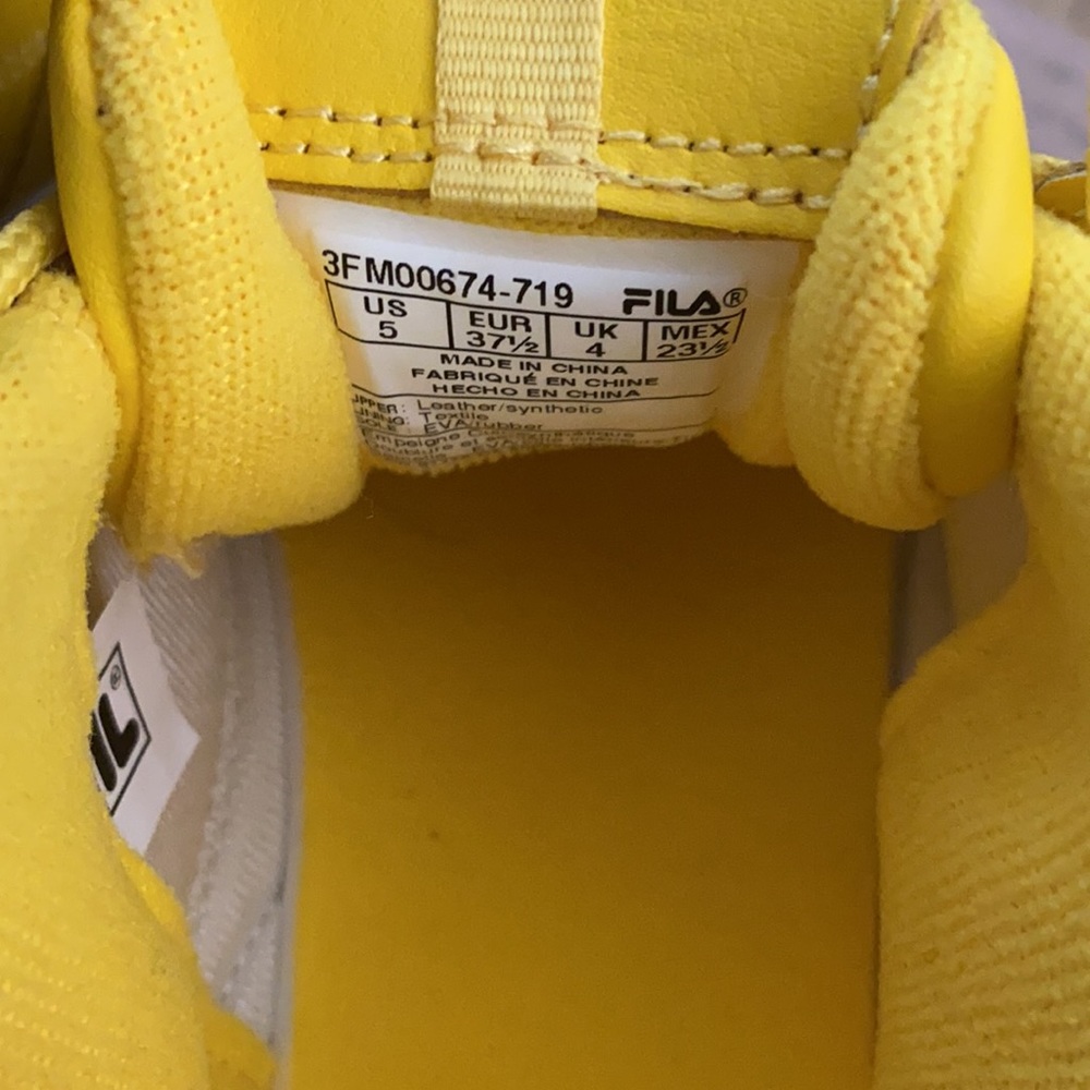Yellow Fila - Picture 6 of 6